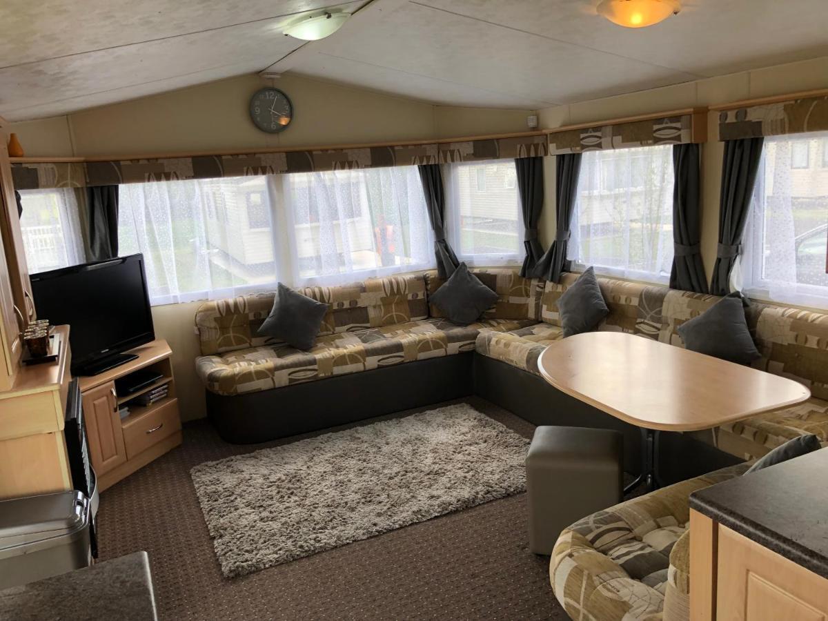 4 Bedroom 10 Berth Caravans With Hot Tub ,Mountain Bikes Tattershall Lakes Exterior photo